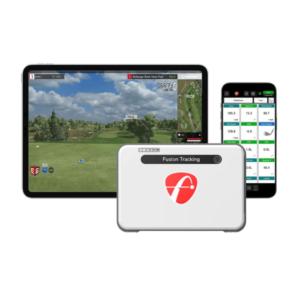 flightscope_mevo_launch_monitor_with_ipad_and_iphone_showing_golf_sim_software_and_data_analysis